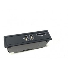 Porta Usb Cartão Sd Mercedes Benz C180 D1390 A2058200226